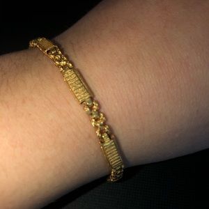 14k gold chain bracelet-perfect condition